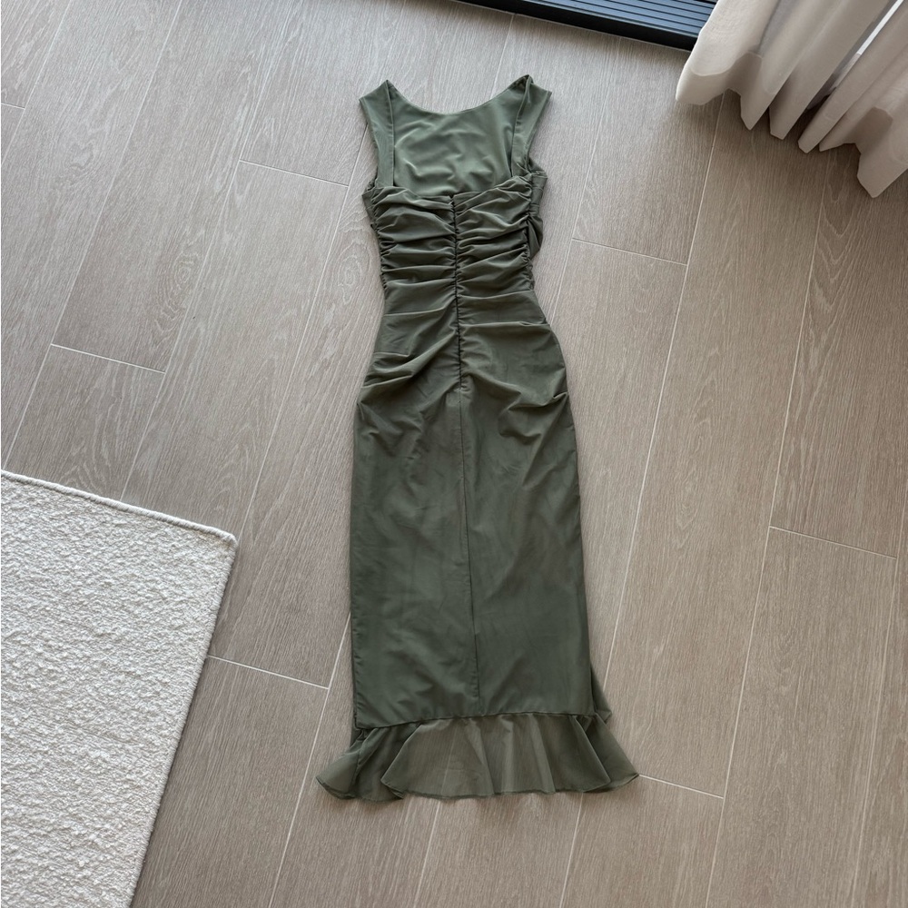 Mistress Rocks Leaf Ruffle Mini Dress - Picture 4 of 5